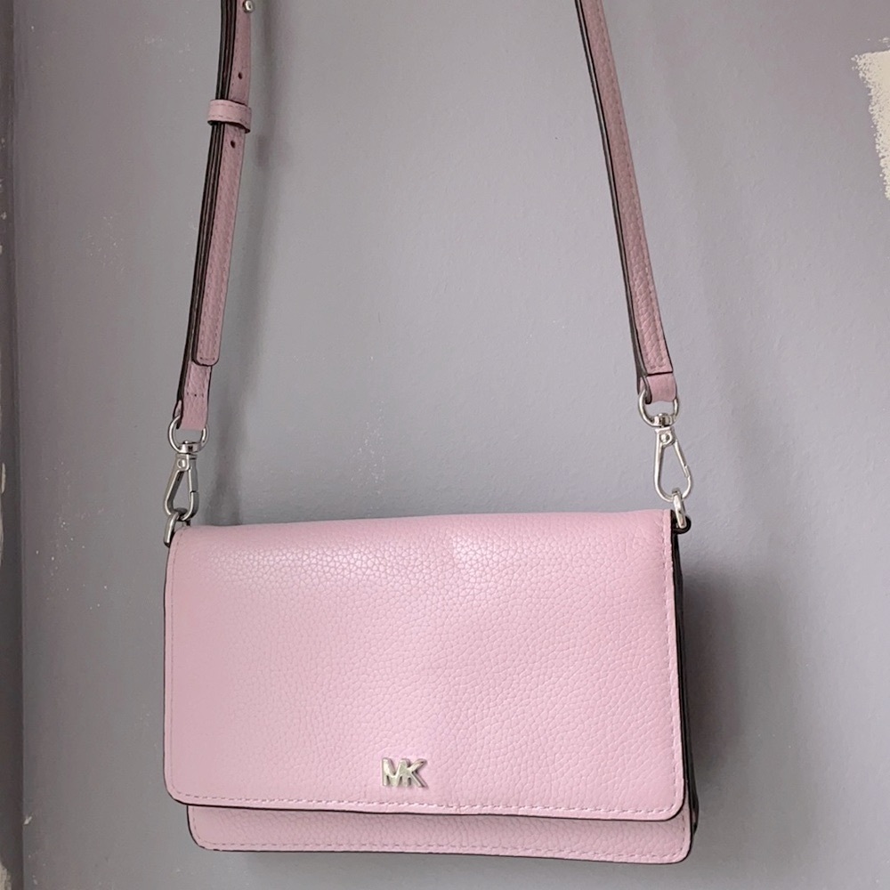 Michael Kors Pink LeatherCross Body Bag